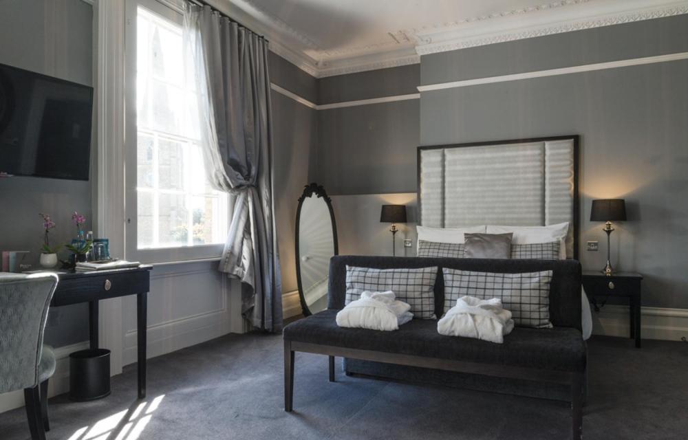 Poets House Otel Ely Dış mekan fotoğraf